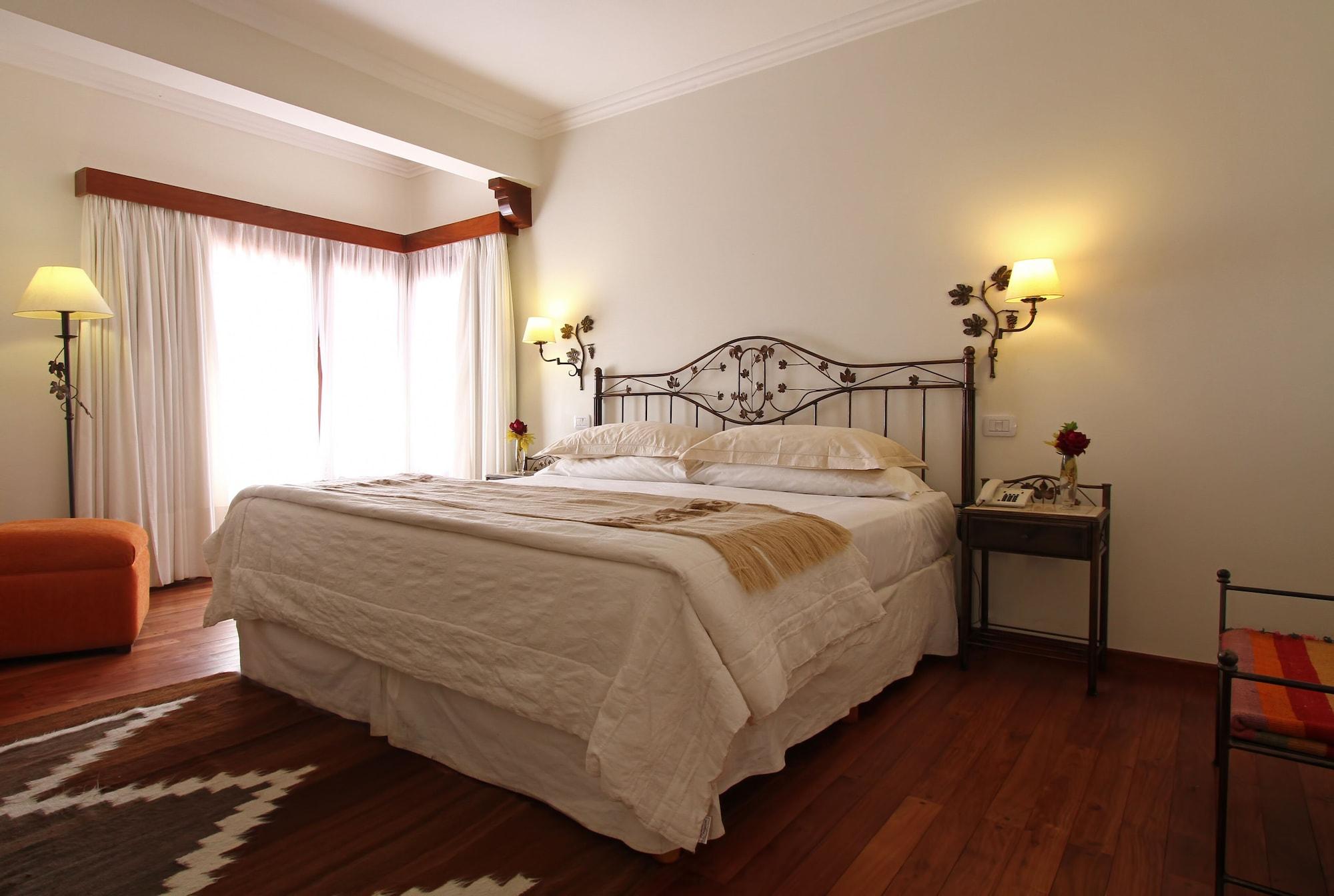 Hotel Asturias Cafayate Εξωτερικό φωτογραφία