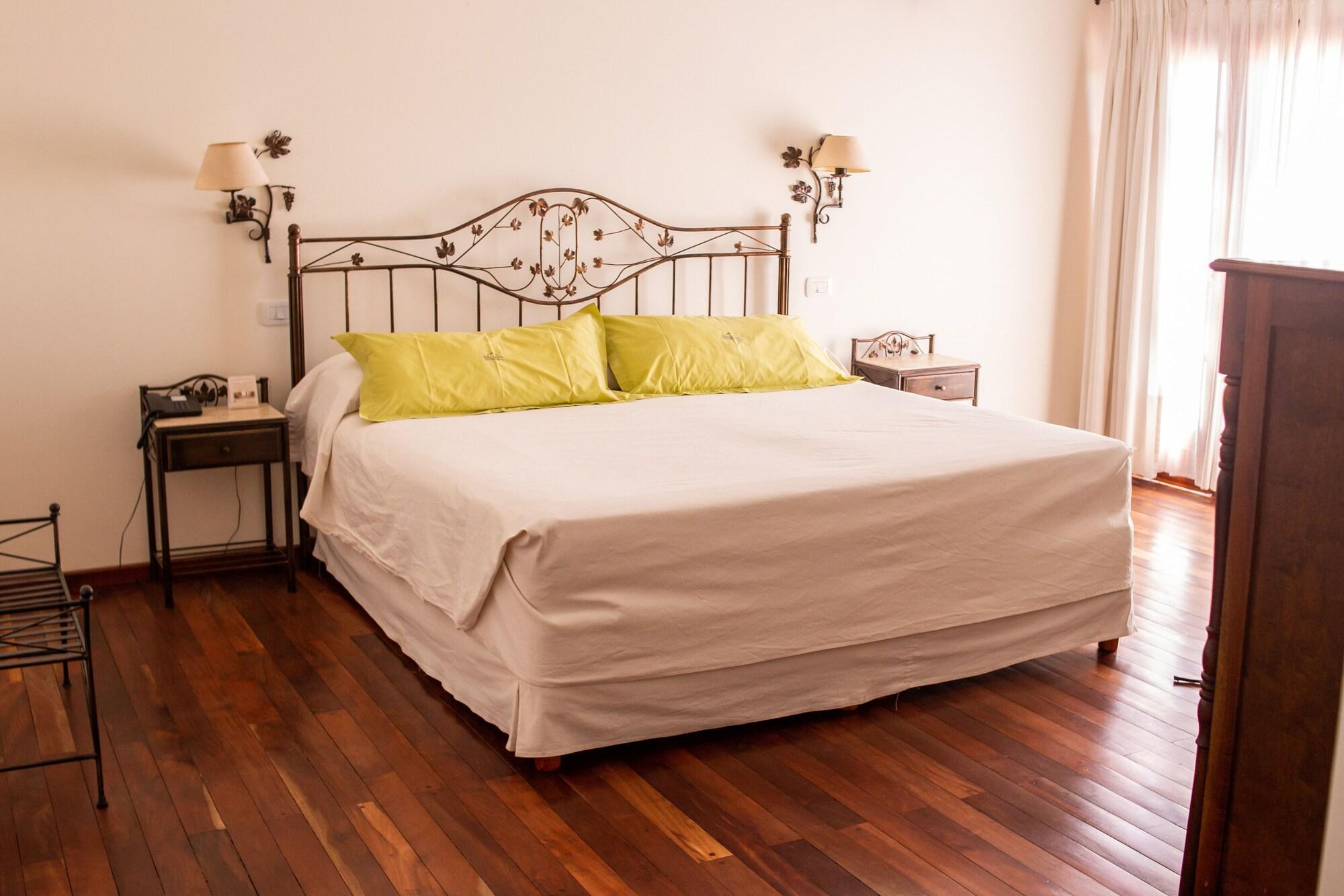 Hotel Asturias Cafayate Εξωτερικό φωτογραφία