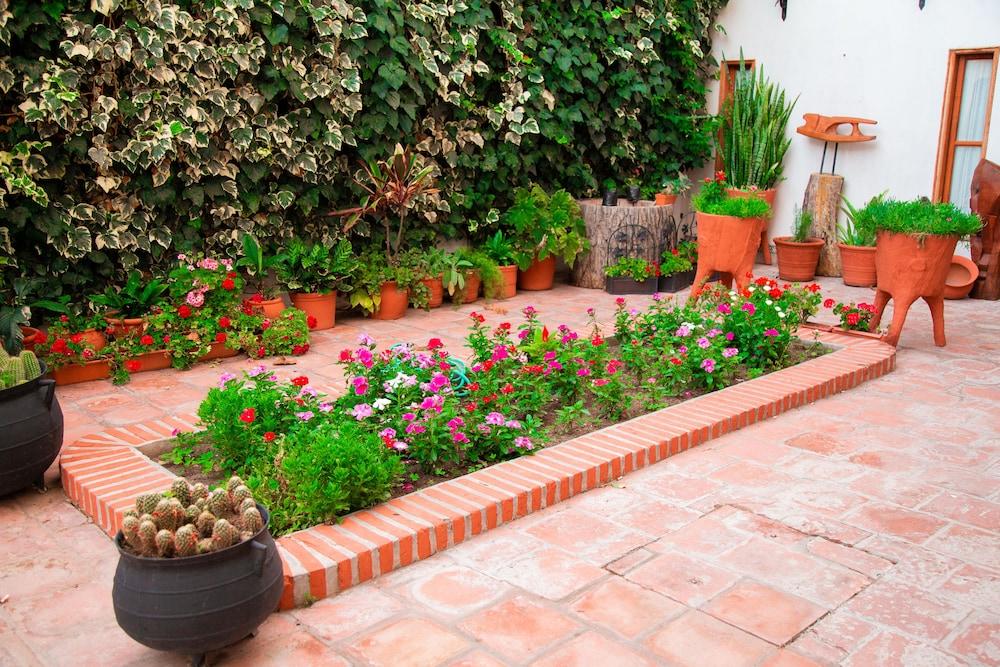 Hotel Asturias Cafayate Εξωτερικό φωτογραφία